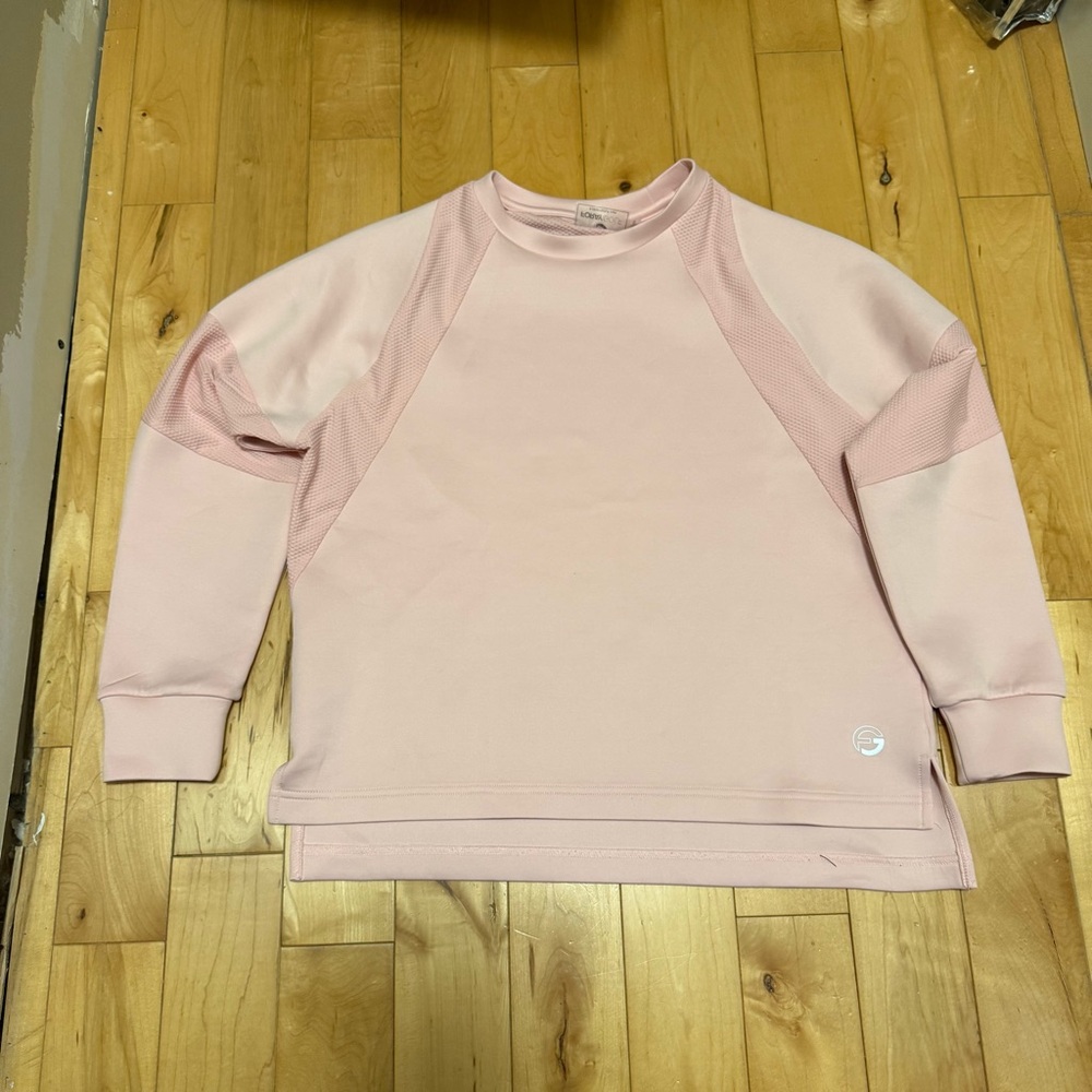 Foray golf woman’s Light Pink Crewneck Pullover Sweater
